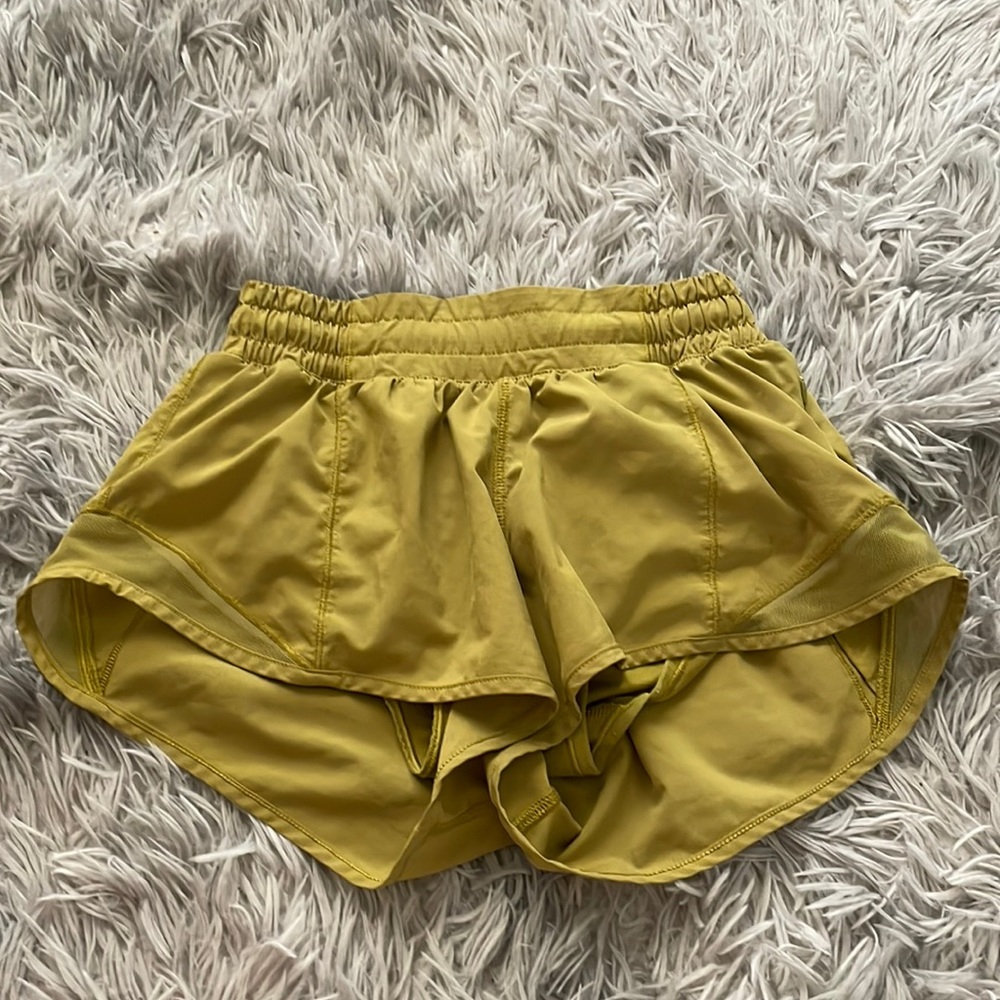 Lululemon hotty hot shorts
